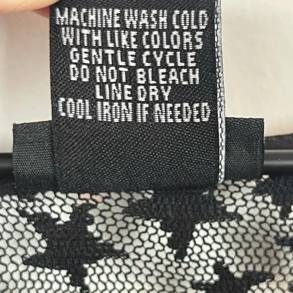 Torrid women's star print long line mesh grunge blouse top sz 2 - Picture 8 of 8